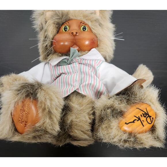 Vintage Robert Raikes Original "38558 Sidney" Wooden Face Doll w/ Tags & Signed - Picture 2 of 9